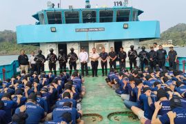 Ditjenpas pindahkan 123 narapidana ke Nusakambangan