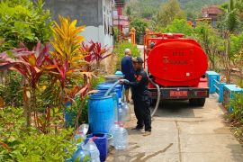 BPBD Tulungagung salurkan 195 ribu liter air untuk 2.804 warga