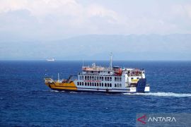Sebanyak 17 unit kapal feri layani penyeberangan Padang Bai - Lembar 12 trip per hari
