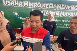 Pertamina salurkan BBM dengan mobil tangki akibat sungai surut