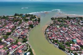 Akademisi Unand temukan perbedaan muara dua sungai usai dilanda banjir