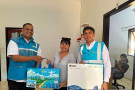 PLN perkuat relasi pelanggan RT-industri tumbuhkan ekonomi di Manado