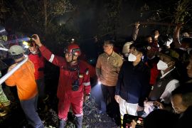 Gibran blusukan malam ke lokasi karhutla Kubu Raya pastikan penanganan optimal
