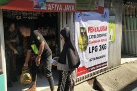 Pertamina tambah pasokan elpiji 3 Kg hingga 30 persen di Sulawesi Selatan