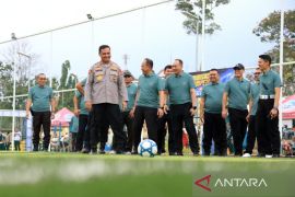 Kapolda Babel buka turnamen mini soccer antar satker-jajaran, ajak perkuat sinergi dan sportivitas di HUT ke-71 Lalu Lintas
