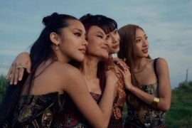 Grup no na rilis MV "speaker freaker (the long song)" pada Hari Radio