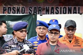 Kemkomdigi lacak sinyal perangkat jurnalis yang hilang di Selat Sunda