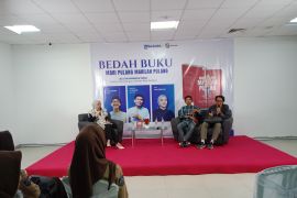 Buku Mari Pulang Marilah Pulang ungkap sisi lain kepemimpinan Gubernur NTB
