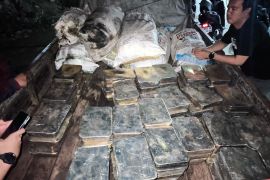 Polresta Pangkalpinang amankan 4,1 ton lempeng diduga timah ilegal