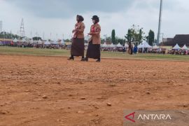 Banyumas mendorong pembinaan atlet melalui perbaikan lintasan stadion