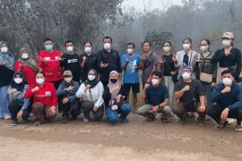 Gempur Kalbar salurkan bantuan untuk warga terdampak karhutla