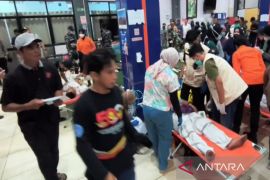 MV Haida membawa 69 korban Kapal Virgo ke Pelabuhan Trisakti Banjarmasin
