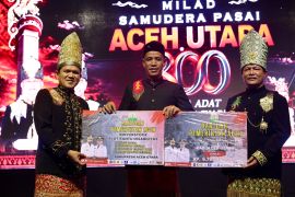 Wagub serahkan bantuan buffer stok Rp6,78 untuk penanganan bencana Aceh Utara