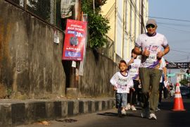 Tak minta digendong, pelari cilik tiga tahun tuntaskan Edu Fun Run FKIP UMS