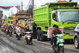 Pemprov Jabar rampungkan perbaikan Jalan Parung Panjang-Bunar sepanjang 15,1 KM