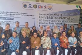 Rano Karno bernostalgia di Universitas Pancasila