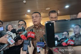 Wamen ATR pastikan pelayanan bagi masyarakat tetap berjalan normal