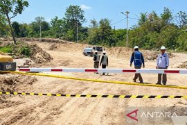 Pemprov Jabar tutup kegiatan pertambangan satu pabrik semen di Karawang