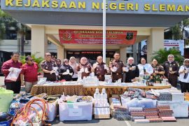 Kejari Sleman musnahkan barang bukti dari 154 perkara pidana