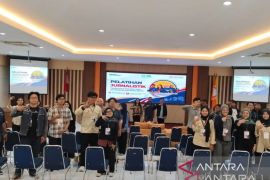 LKBN ANTARA perkuat kompetensi pers mahasiswa UNS