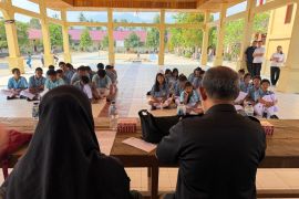 KPU Parigi Moutong sosialisasikan pendidikan pemilih pemula ke sekolah