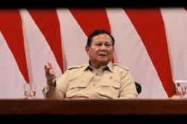 Presiden Prabowo kaji rekrutmen guru kembali ke pemerintah pusat