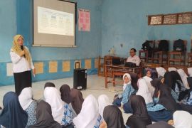 DPPKBP3A Garut gencarkan edukasi pelajar tentang bahaya perundungan