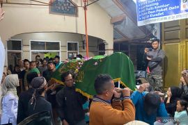 Jasa Raharja beri santunan kepada keluarga korban KM Virgo asal Garut