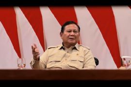 Prabowo emphasizes Giant Sea Wall project to safeguard Java's coast