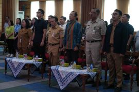 Pemkot Jakut ajak masyarakat ikut awasi tenaga kerja asing
