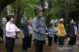 Pertama kali, penduduk berusia 100 tahun di Jepang, tembus 100 ribu
