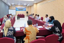 Bapenda dan DPRD Kabupaten Tanggamus laksanakan kunjungan kerja ke PLN UP3 Pringsewu bahas PBJT