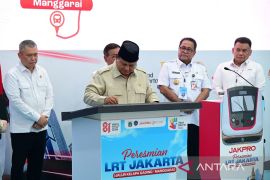 Prabowo resmikan LRT jalur Kelapa Gading-Manggarai