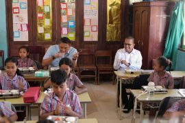 Kepala BGN meminta sekolah pastikan keamanan MBG sebelum disajikan