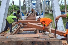 Di Balik Perjalanan Kereta Api Ada Inovasi Perawatan Rel yang Semakin Ramah Lingkungan