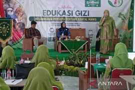 Muslimat NU mengingatkan kental manis bukan pengganti susu balita