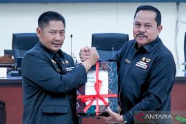 Pemkab HST ajukan Raperda APBD 2027 dengan proyeksi pendapatan Rp1,46 triliun