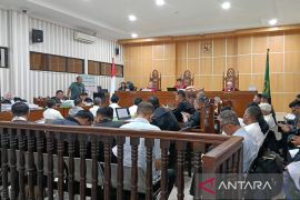 Saksi BPN Kaltim beberkan dokumen HPL pada sidang korupsi lahan transmigrasi Kukar,