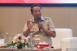 Menkum percepat digitalisasi layanan publik demi pangkas birokrasi