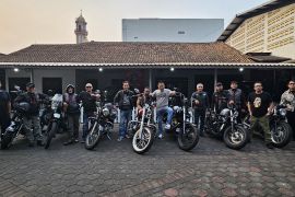 12 alumni Gontor "touring" moge menuju Ponorogo