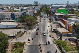Ruas jalan Aroepala Makassar-Gowa dibuka bertahap