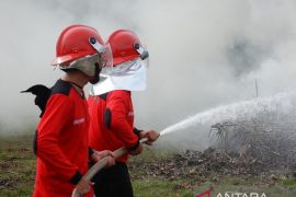 Sembilan jam berjibaku, Karhutla di Bangka Barat berhasil dikendalikan