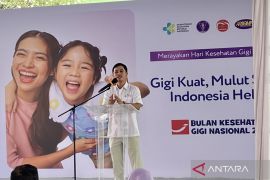Pemeriksaan gigi masuk program Cek Kesehatan Gratis