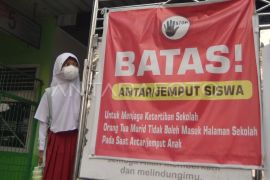 Siswa dipulangkan karena kualitas udara memburuk di Padang