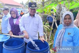 Pemkab Kotim pertimbangan opsi pemasangan pipa bawah air atasi krisis air bersih