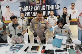 Usai OTT, polisi dalami kasus dugaan korupsi Disdik Banyuasin usai