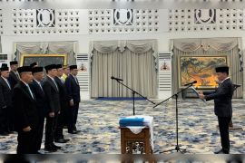 Gubernur lantik lima pejabat Pemprov Kalteng