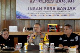 Kapolres Banjar libatkan kasat dan kapolsek layani konfirmasi wartawan