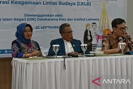 Guru besar UIN Sunan Kalijaga sebut pentingnya literasi agama lintas budaya