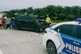 Dua orang meninggal akibat kecelakaan di Tol Pekanbaru-Bangkinang